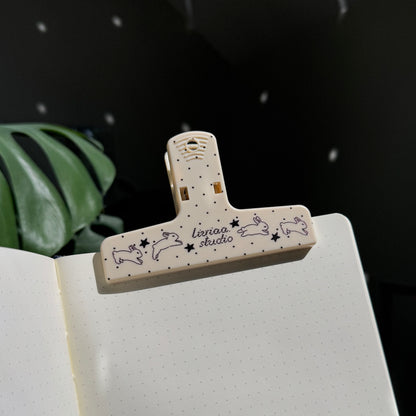 NOTEBOOK CLIP BUNNY BEIGE