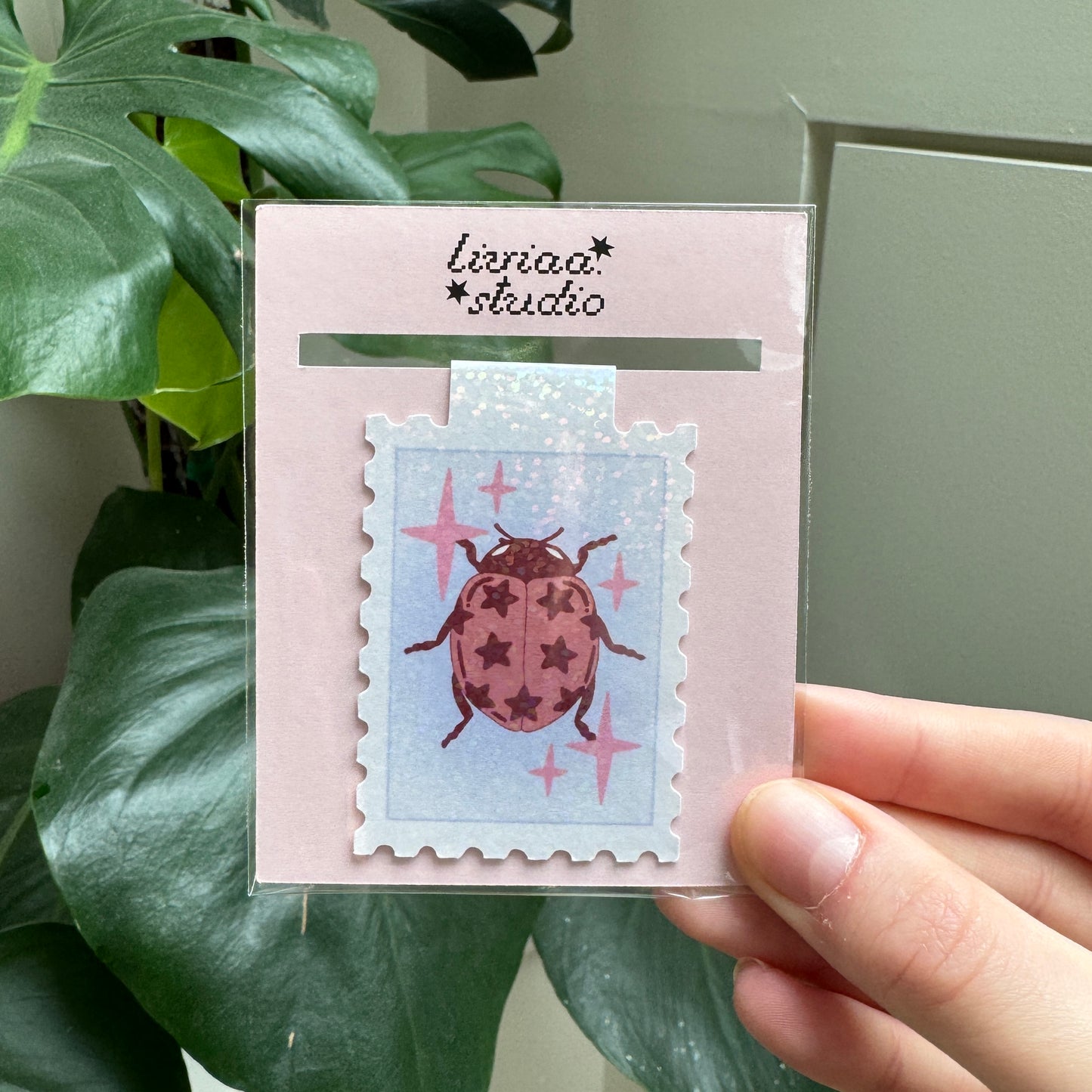 MAGNETIC BOOKMARK LADYBUG